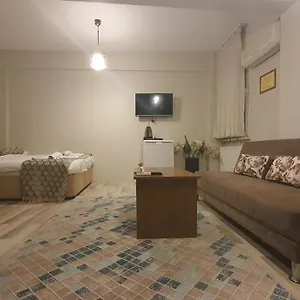 Carina Apartahotel Estambul