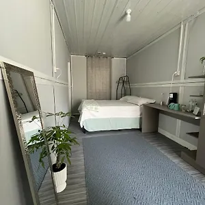 La 10a De Charcas Inn